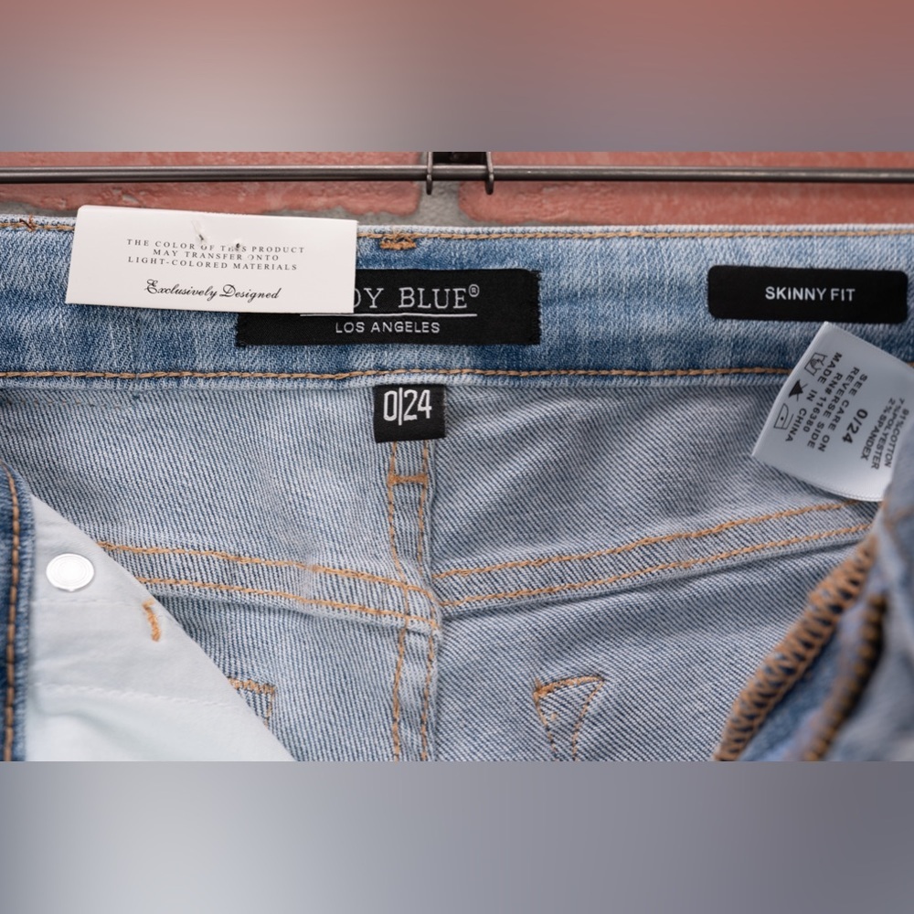 Judy Blue Skinny Jeans - Light Wash - Picture 6 of 14